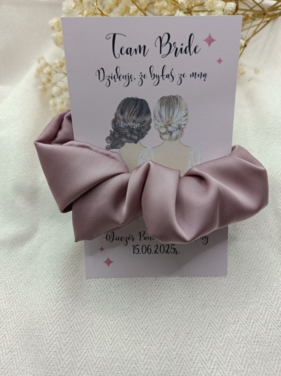 gumka zwykła na karteczce.jpg